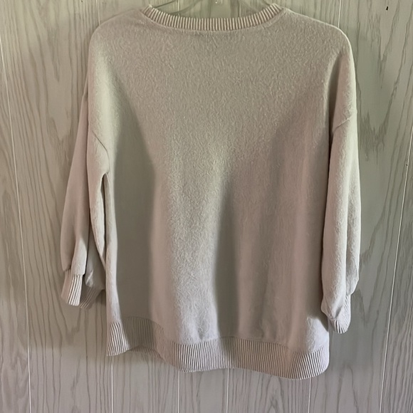 Love + Lace Cream Paris Graphic Cozy Sweater Top Size Small sequins soft cute - Picture 8 of 12